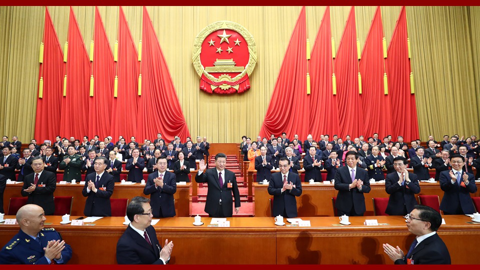 習(xí)近平當(dāng)選國(guó)家主席、中央軍委主席