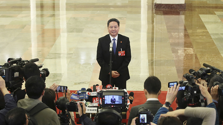 交通運(yùn)輸部部長(zhǎng)李小鵬接受采訪(fǎng)