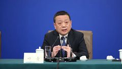 全國政協(xié)常委、全國工商聯(lián)副主席，北京葉氏企業(yè)集團(tuán)有限公司董事長 葉青