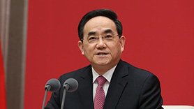 中央宣傳部副部長、國務(wù)院新聞辦公室主任徐麟主持發(fā)布會(huì)