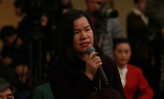 香港大公報(bào)、文匯報(bào)記者提問(wèn)