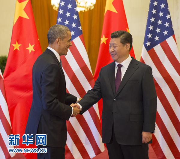 11月12日，國家主席習(xí)近平在北京人民大會堂舉行歡迎儀式，歡迎美國總統(tǒng)奧巴馬對中國進行國事訪問。 新華社記者 李學(xué)仁 攝