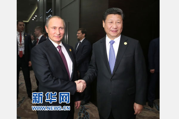 11月15日，國家主席習近平在土耳其安塔利亞會見俄羅斯總統(tǒng)普京。 新華社記者馬占成攝