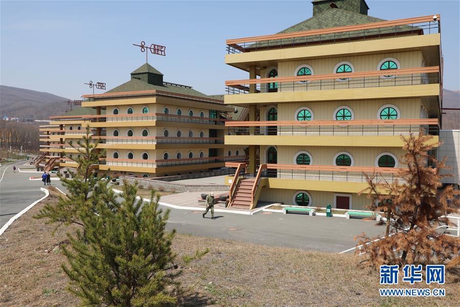 （新華全媒頭條&middot;圖文互動）（2）在愛的海洋里成長&mdash;&mdash;記&ldquo;海洋&rdquo;全俄兒童中心接收汶川地震災區(qū)兒童療養(yǎng)十周年