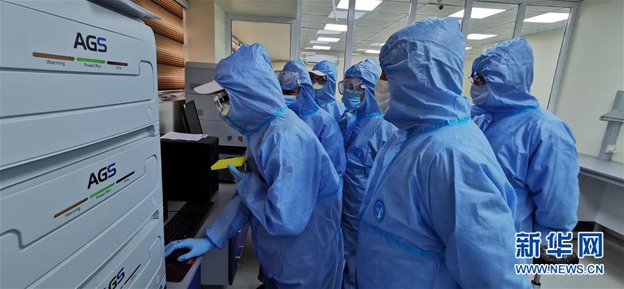 （國(guó)際疫情&middot;圖文互動(dòng)）（3）通訊：中國(guó)專家組在伊拉克做了三件事