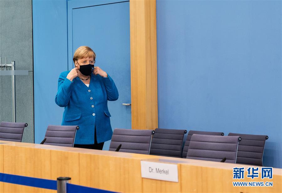 (國(guó)際)(1)默克爾:歐盟期待與中國(guó)加強(qiáng)多領(lǐng)域合作