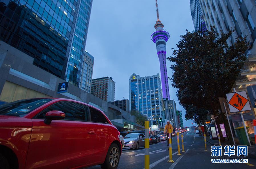 (國際)(1)新西蘭最大城市疫情防控響應(yīng)等級(jí)下調(diào)