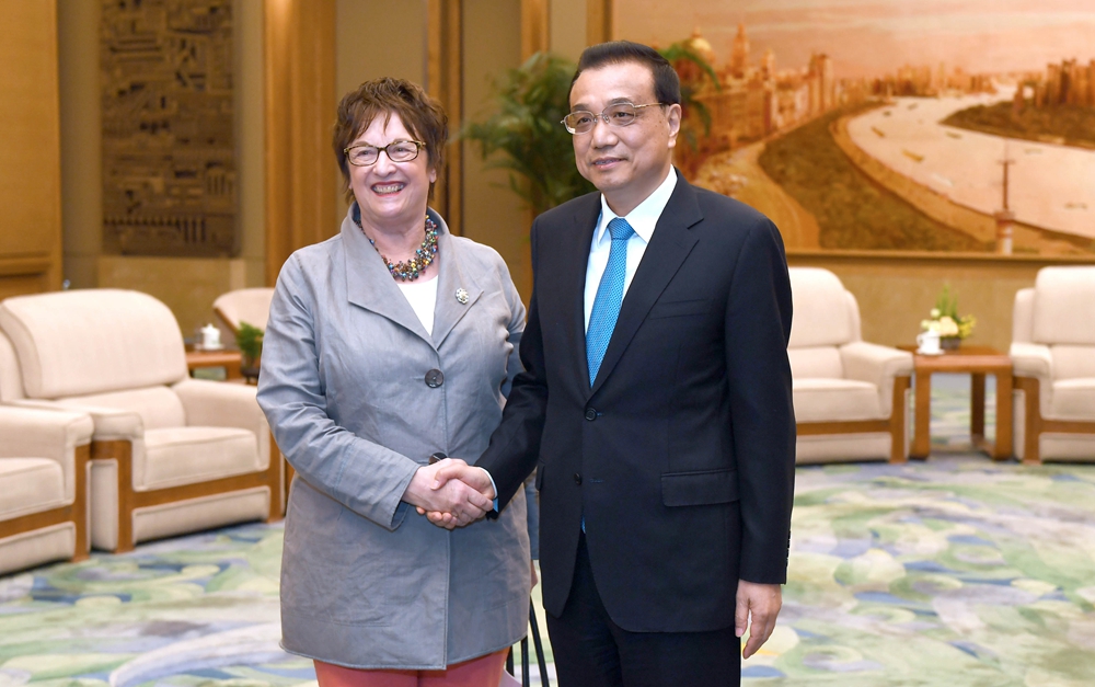 李克強(qiáng)會(huì)見德國總理特別代表、經(jīng)濟(jì)和能源部長(zhǎng)齊普里斯